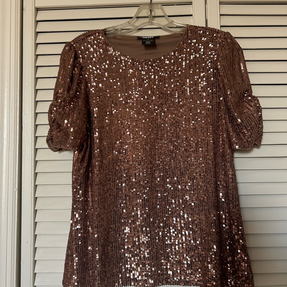DKNY Brown and Gold Sequin Blouse Short Sleeve